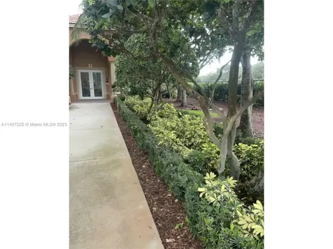 861 NW 127th Avenue Coral Springs FL 33071