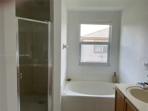 861 NW 127th Avenue Coral Springs FL 33071