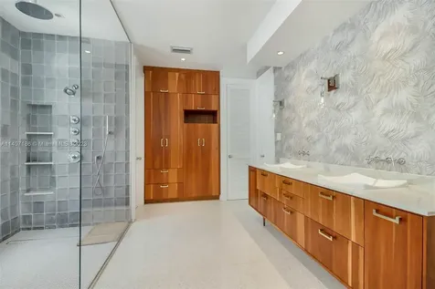 4051 Ensenada Avenue Miami FL 33133