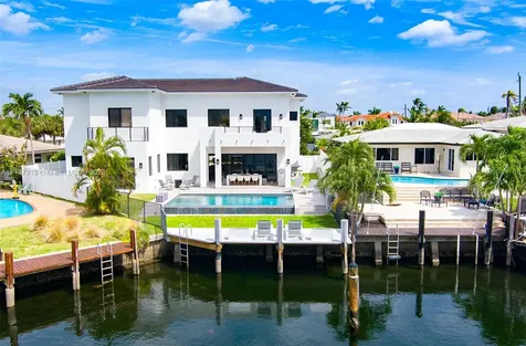 2932 NE 35th Court Lighthouse Point FL 33064