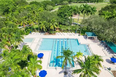 1959 Harbor View Circle Weston FL 33327
