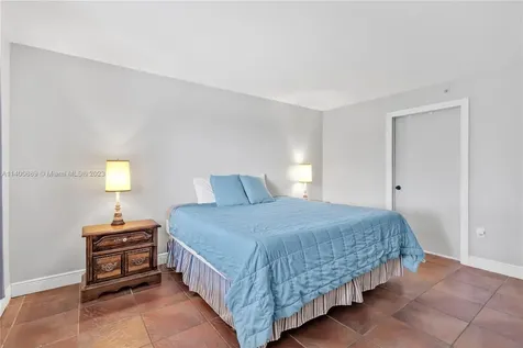 1401 Bay Road Miami Beach FL 33139