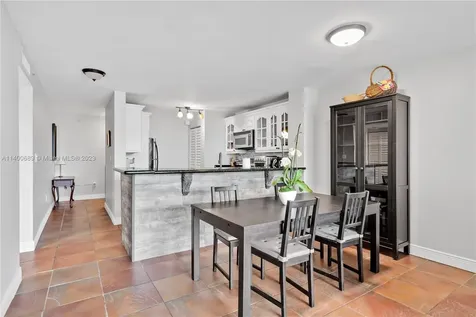 1401 Bay Road Miami Beach FL 33139