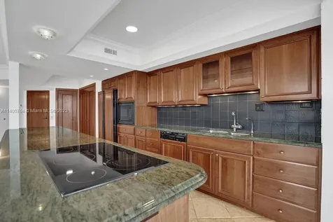 19667 Turnberry Way Aventura FL 33180