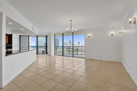 19667 Turnberry Way Aventura FL 33180