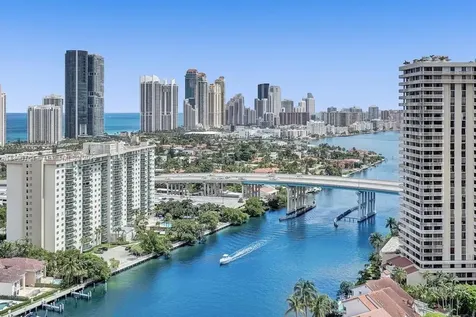 19667 Turnberry Way Aventura FL 33180