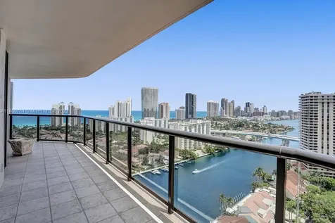 19667 Turnberry Way Aventura FL 33180