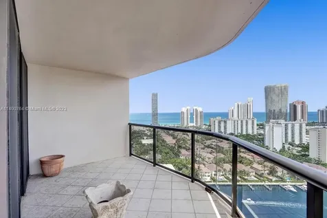 19667 Turnberry Way Aventura FL 33180