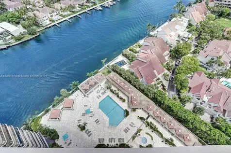 19667 Turnberry Way Aventura FL 33180