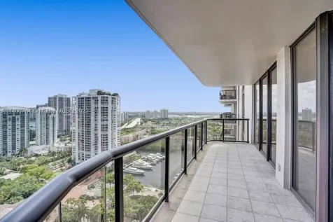 19667 Turnberry Way Aventura FL 33180