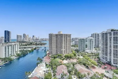 19667 Turnberry Way Aventura FL 33180