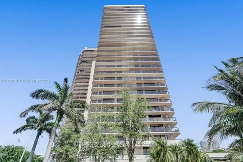19667 Turnberry Way Aventura FL 33180