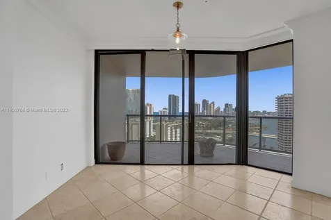 19667 Turnberry Way Aventura FL 33180