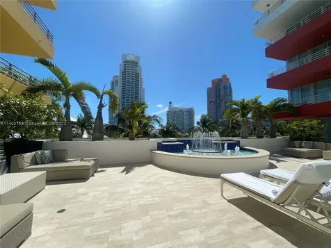 101 Ocean Drive Miami Beach FL 33139