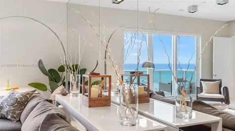 Miami Beach FL 33139