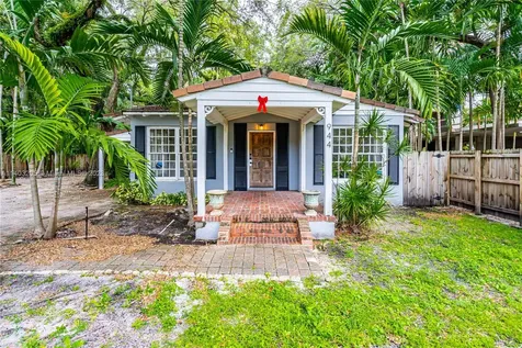 944 NW 9th Court Miami FL 33136