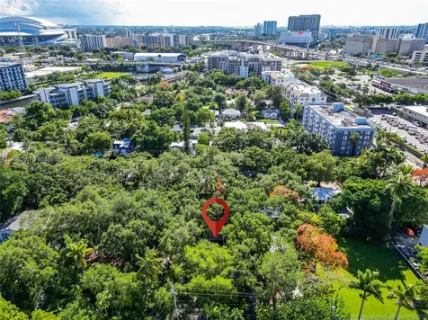 944 NW 9th Court Miami FL 33136