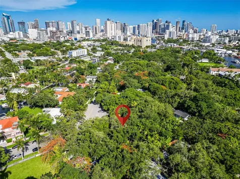 944 NW 9th Court Miami FL 33136