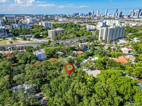 944 NW 9th Court Miami FL 33136