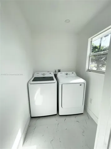 2211 NW 82nd Street Miami FL 33147