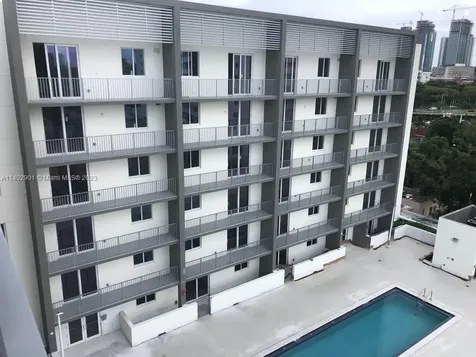 645 NW 1st Street Miami FL 33126