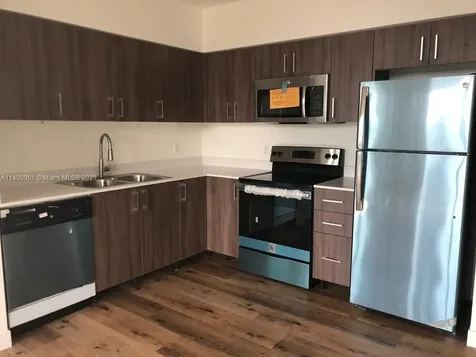 645 NW 1st Street Miami FL 33126