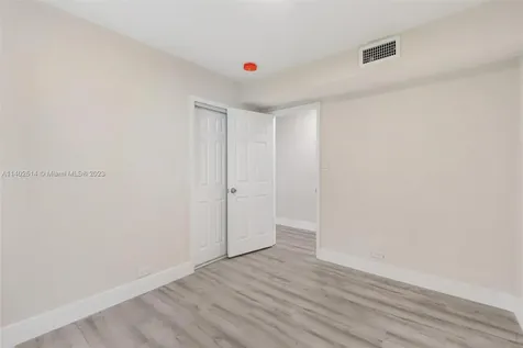 1565 NE 127th Street North Miami FL 33161