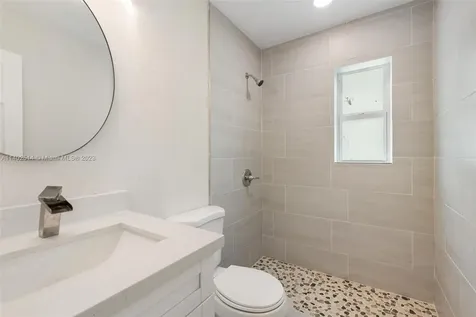 1565 NE 127th Street North Miami FL 33161
