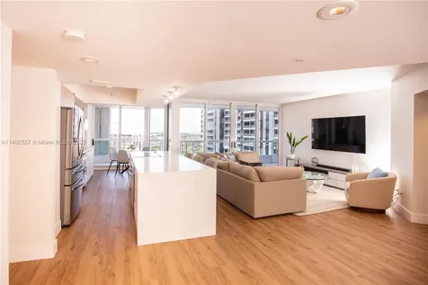 21055 Yacht Club Drive Aventura FL 33180