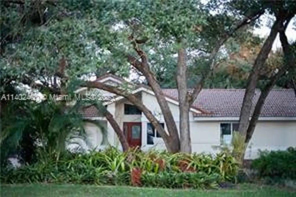 2123 SW 36th Terrace Delray Beach FL 33445