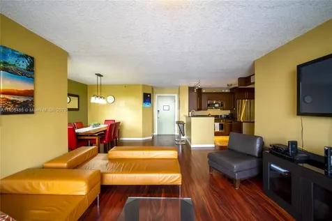 19999 E Country Club Drive Aventura FL 33180