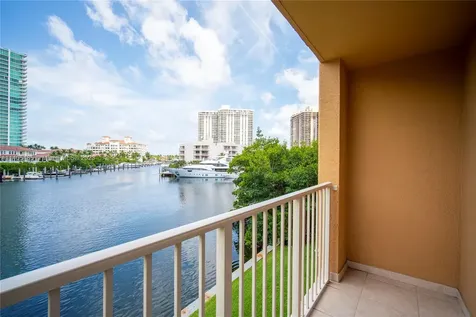 19999 E Country Club Drive Aventura FL 33180