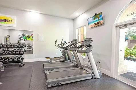 19999 E Country Club Drive Aventura FL 33180