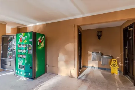 19999 E Country Club Drive Aventura FL 33180