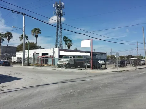 60 NW 20th Street Miami FL 33127