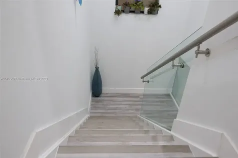 19308 NE 8th Court Miami FL 33179
