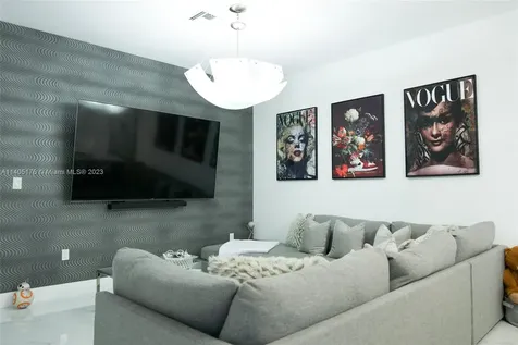 19308 NE 8th Court Miami FL 33179