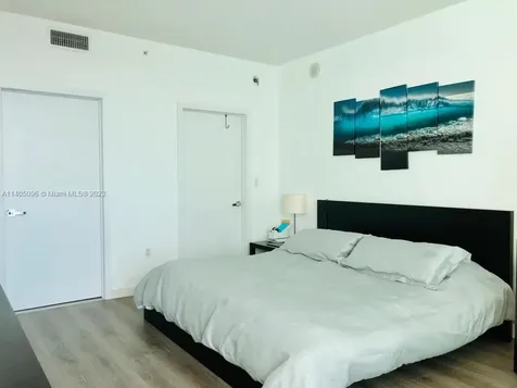1900 N Bayshore Drive Miami FL 33132