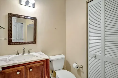 3946 Jasmine Lane Coral Springs FL 33065