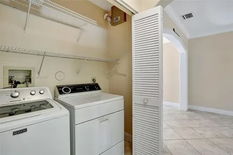 3946 Jasmine Lane Coral Springs FL 33065