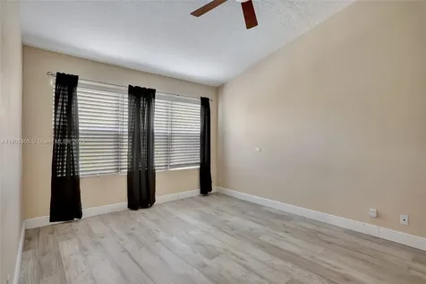 3946 Jasmine Lane Coral Springs FL 33065