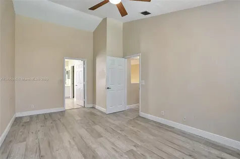 3946 Jasmine Lane Coral Springs FL 33065