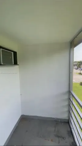 78 Kingswood D West Palm Beach FL 33417