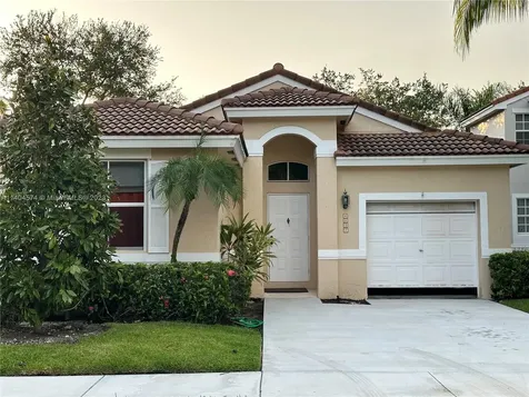 4957 SW 153rd Avenue Davie FL 33331