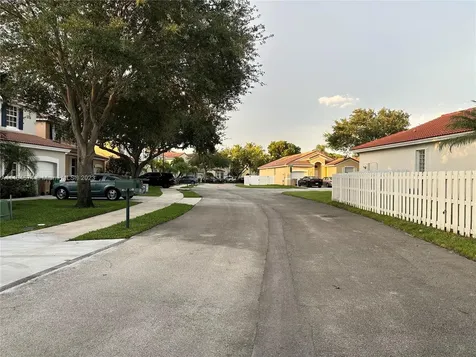 4957 SW 153rd Avenue Davie FL 33331