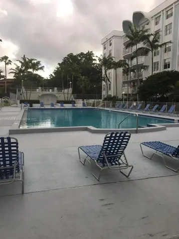 496 NW 165th Street Road Miami FL 33169