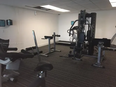 496 NW 165th Street Road Miami FL 33169
