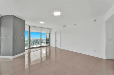 488 NE 18th Street Miami FL 33132