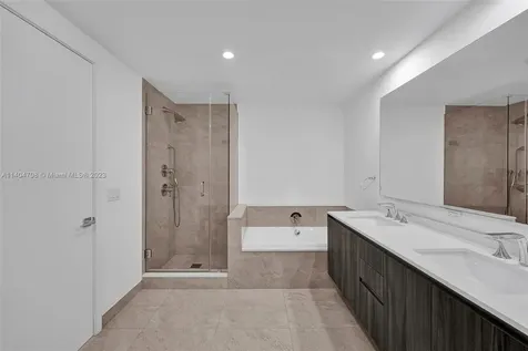 488 NE 18th Street Miami FL 33132