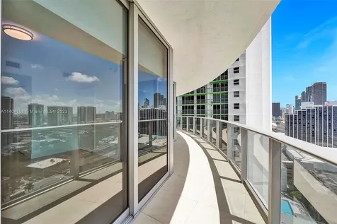 488 NE 18th Street Miami FL 33132